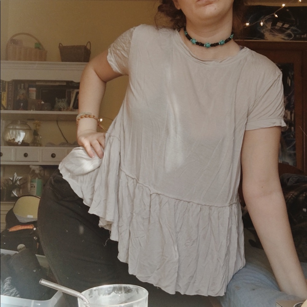 Comfy cute flowy blouse